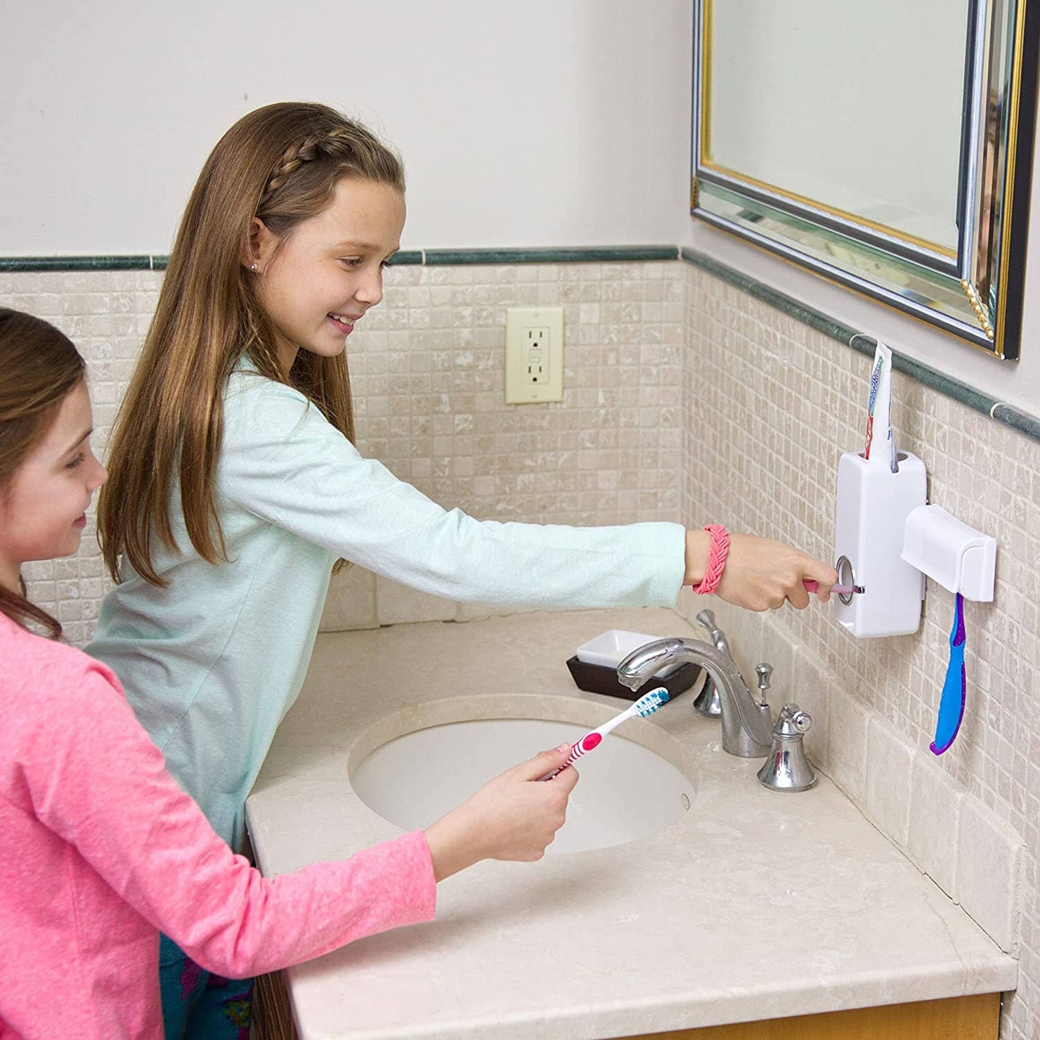 Automatic Toothpaste Dispenser Squeezer & Holder Set Automatic Toothpaste Hyper Star 