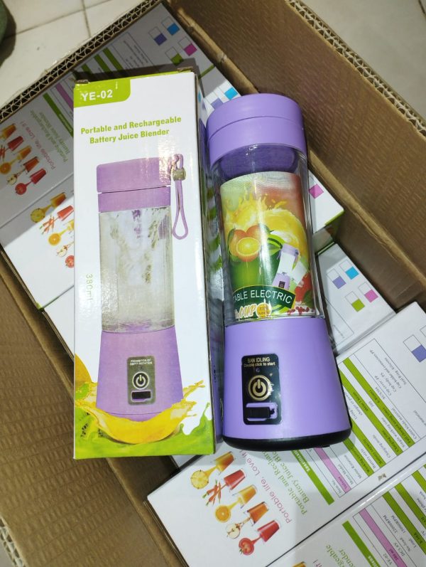 Portable Mini 6-Blade Juicer Blender | USB Rechargeable Outdoor Juicing Cup (380ml) – Random Color